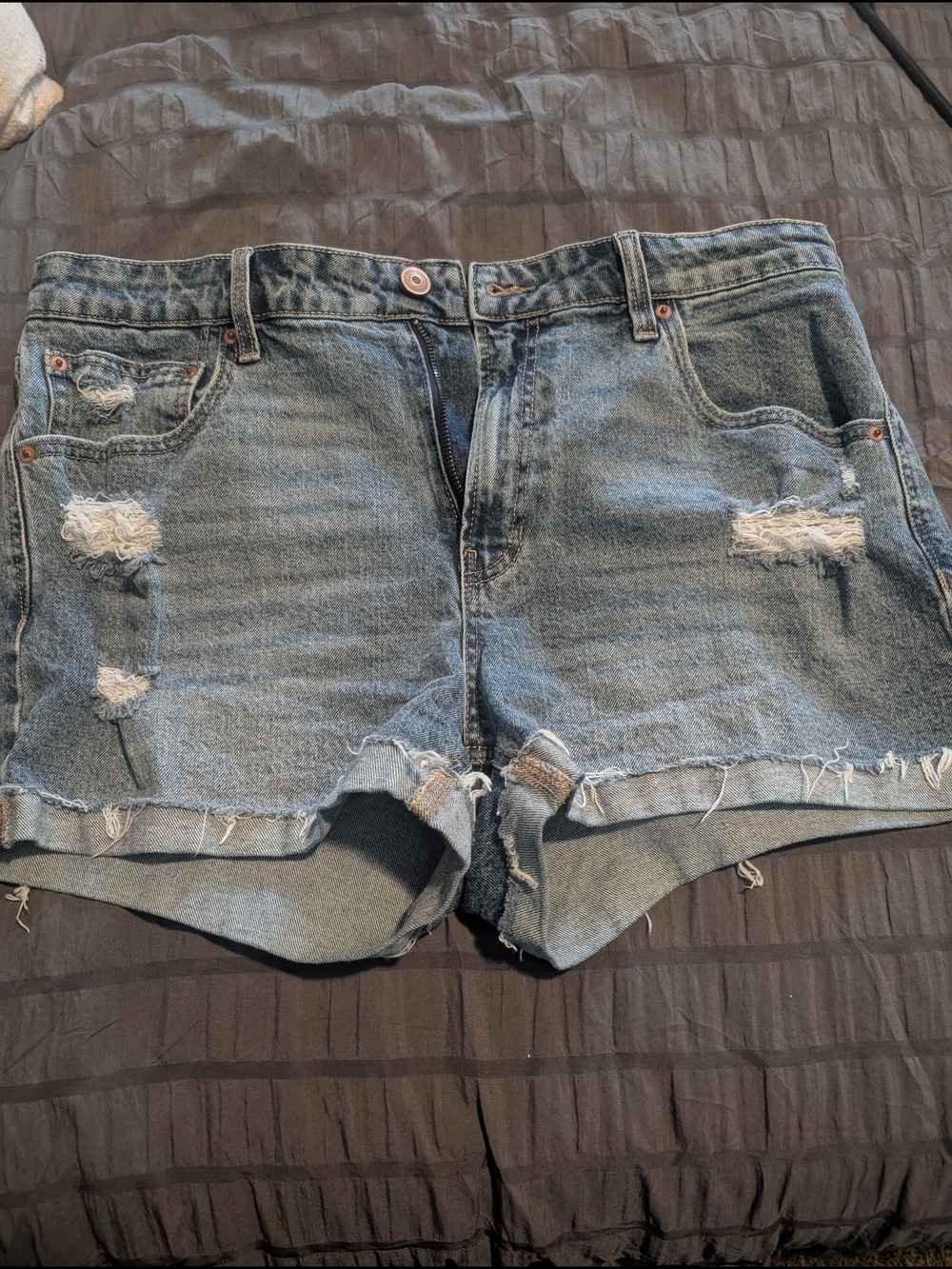 No Boundaries Light Blue Distressed Denim Shorts